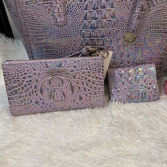 Brahmin Violet wonderland Ashlee bag Small Veronica wallet & Daisy wristlet set - Picture 5 of 16
